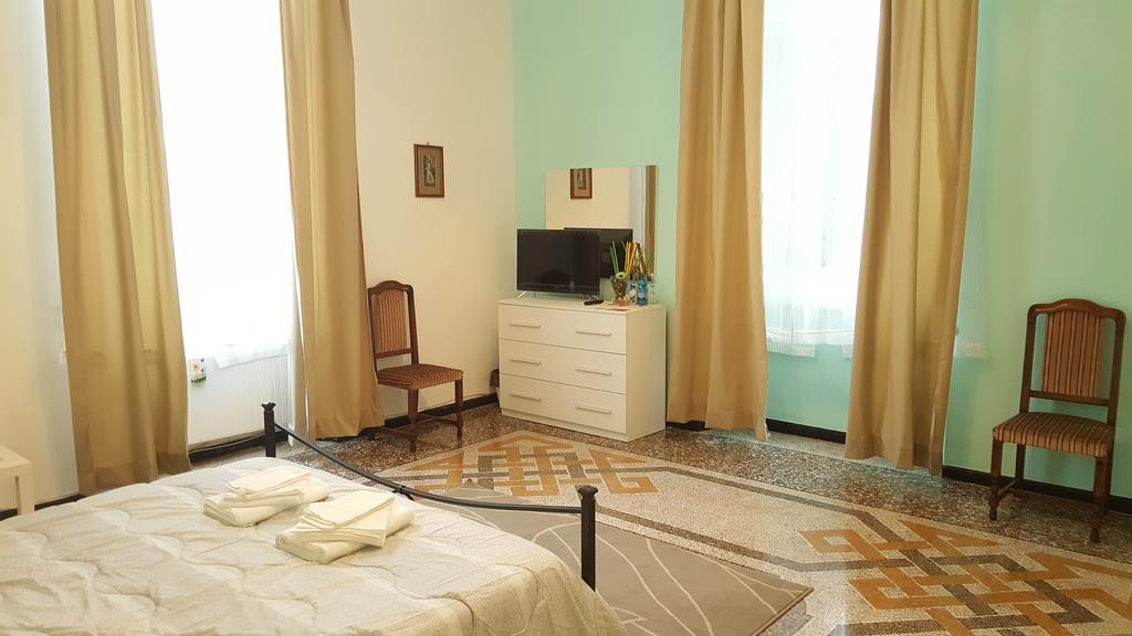 Royal Suite Генуя Екстер'єр фото