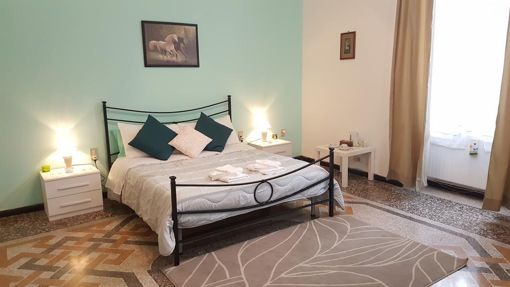 Royal Suite Генуя Екстер'єр фото