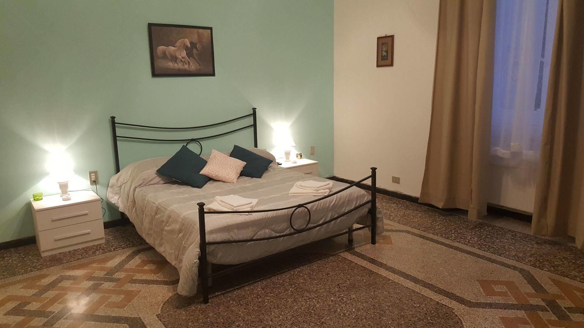 Royal Suite Генуя Екстер'єр фото